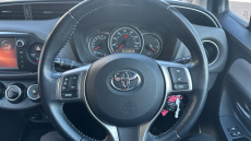 Toyota Yaris 1.33 VVT-i Icon 5dr Petrol Hatchback